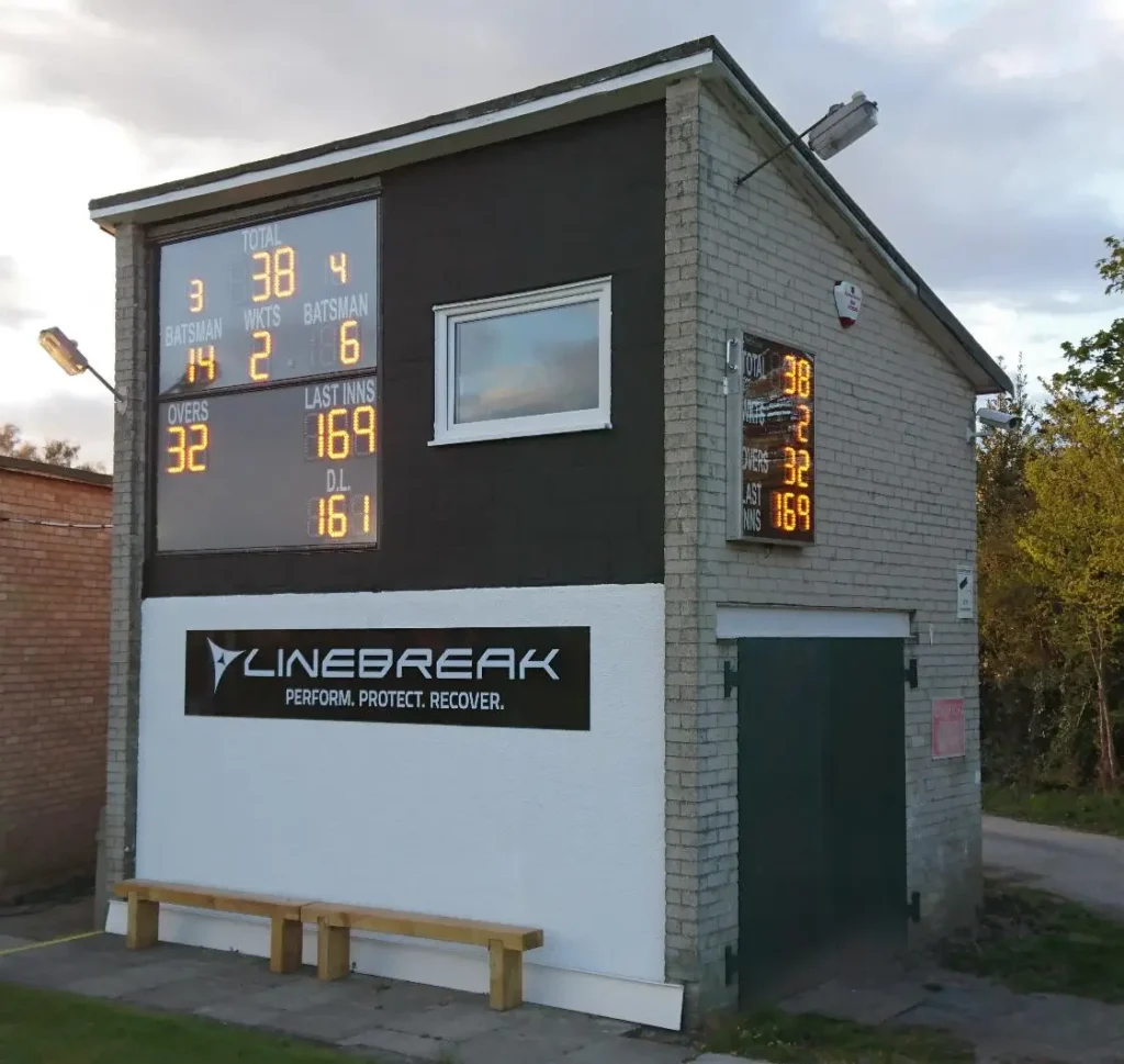 acomb-cricket-scoreboard